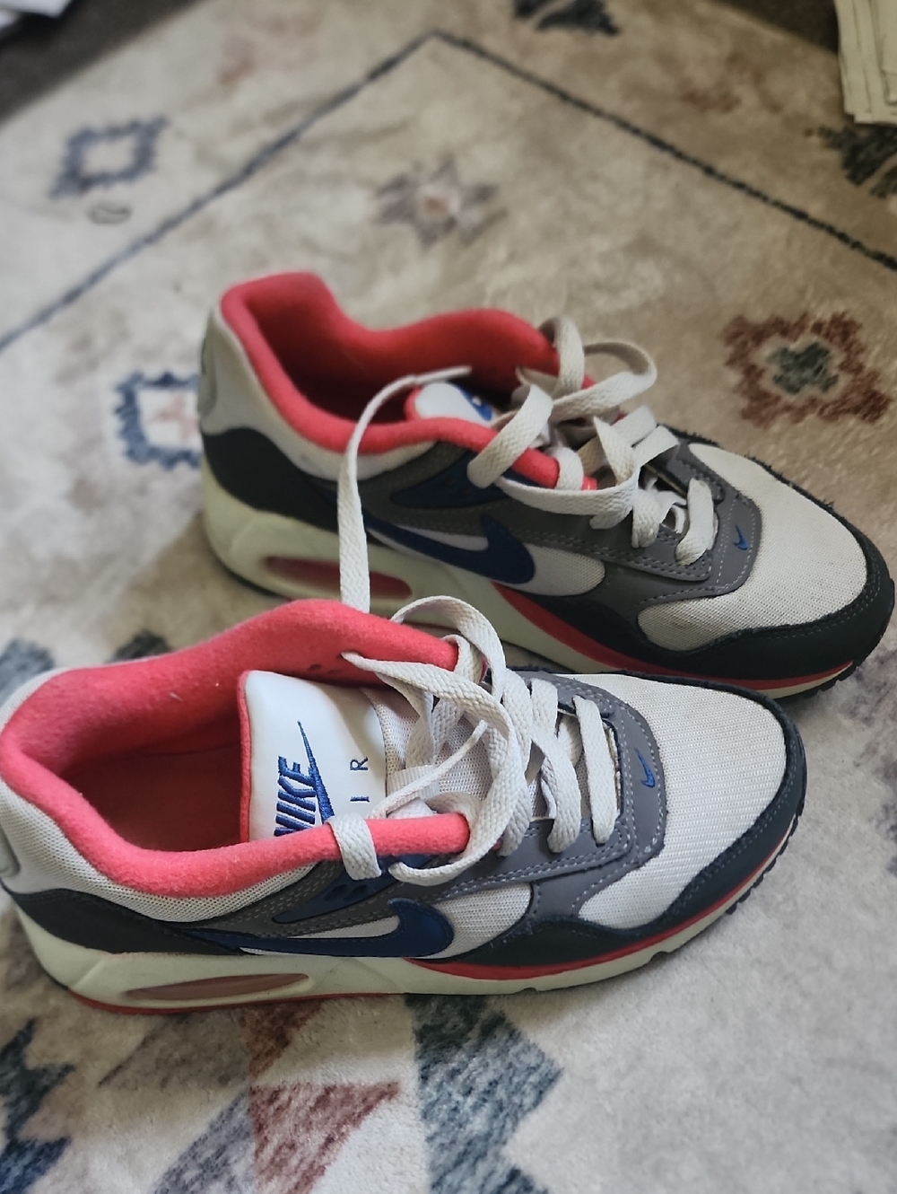 Nike Kids Air Sneakers in White, Gray & Redish